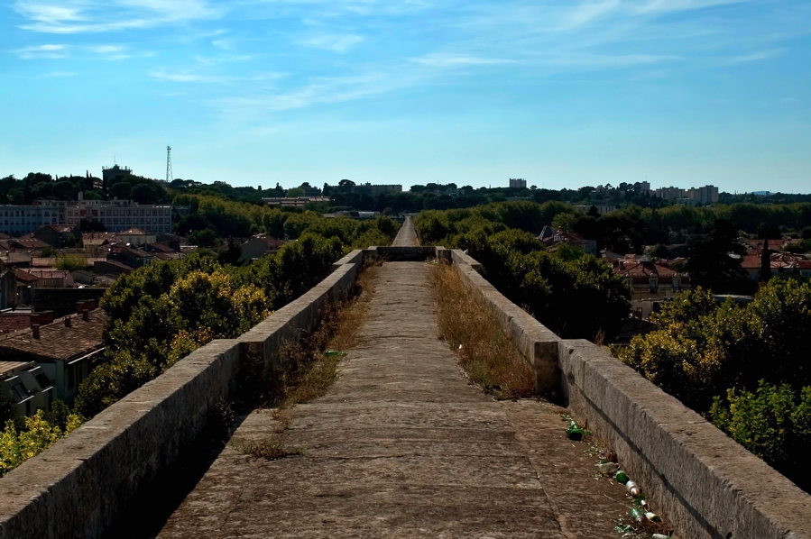 Lune de Miel - Aqueduct